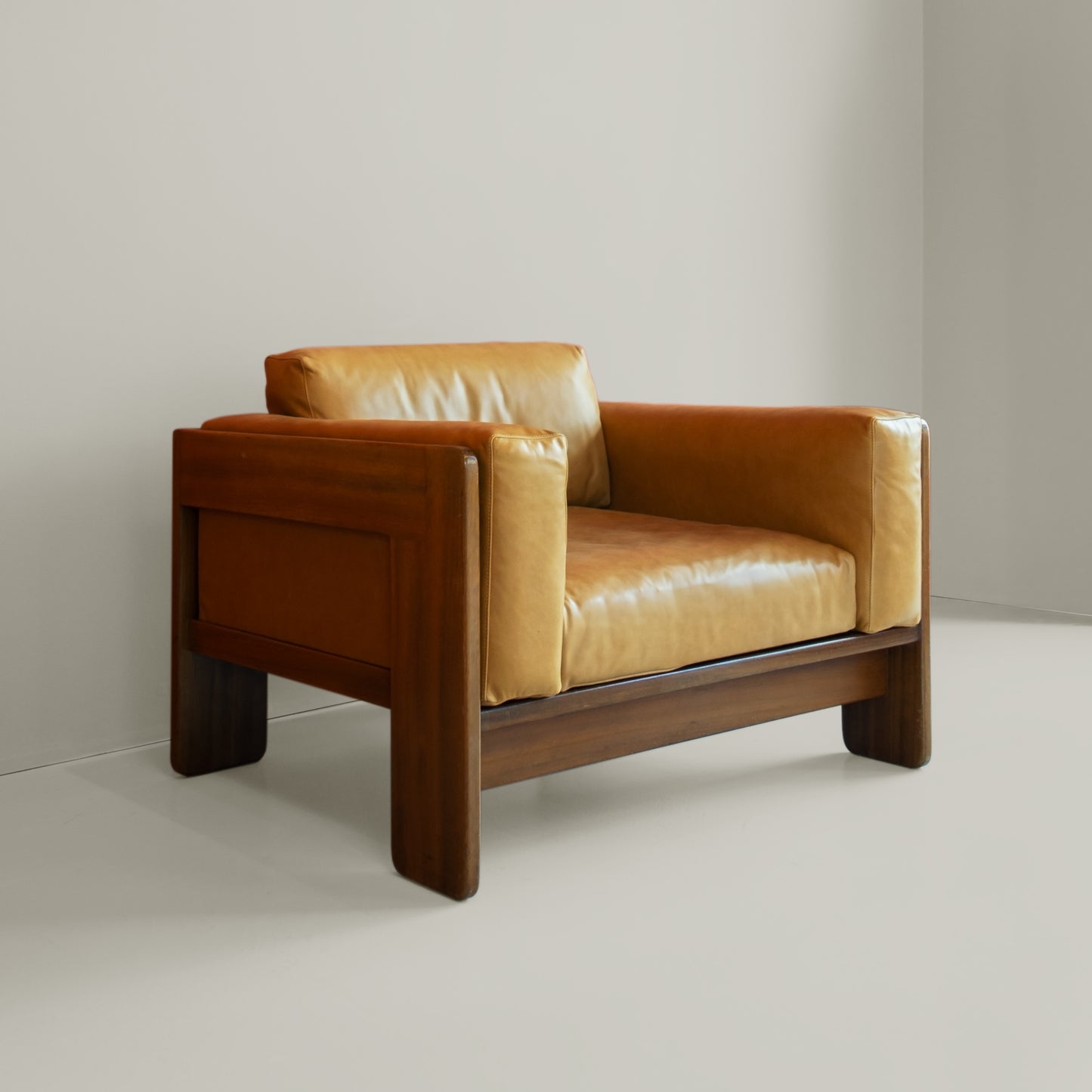 Bastiano Armchair Tobia Scarpa 1960