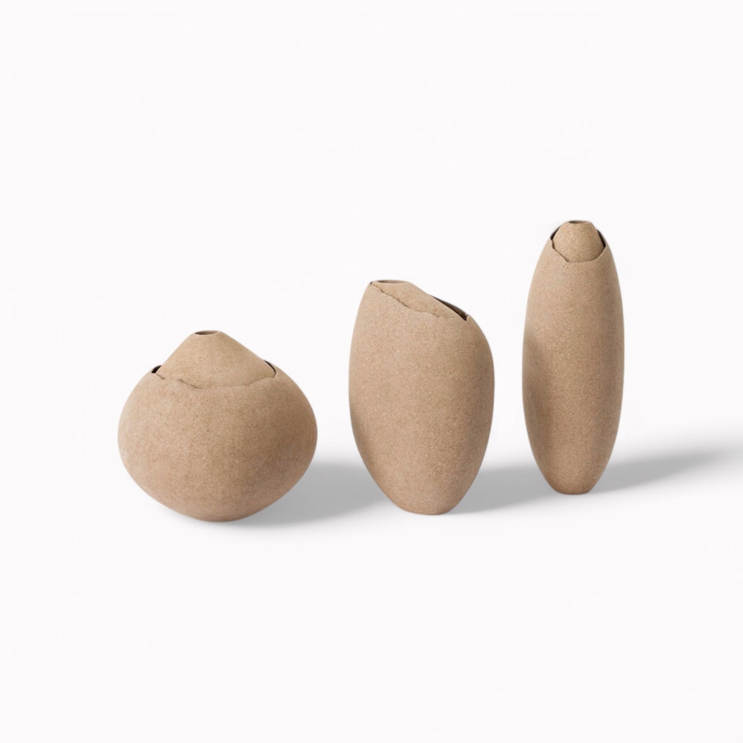 Mantiqueira Vase Marron Domingos Tótora 2019