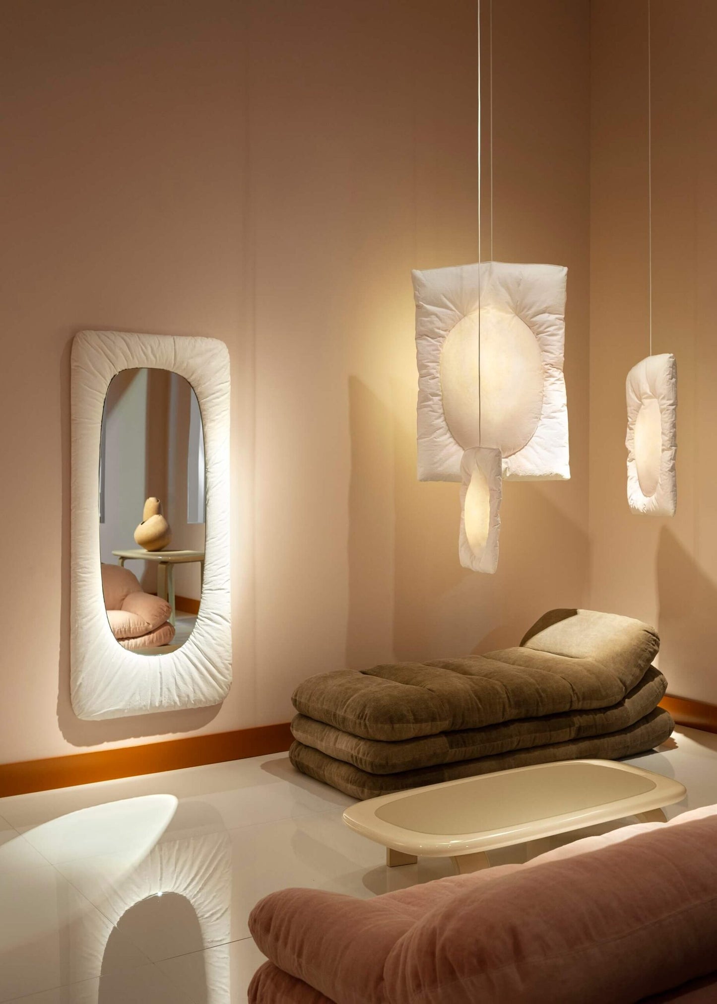 Orbit Table basse Faye Toogood 2024