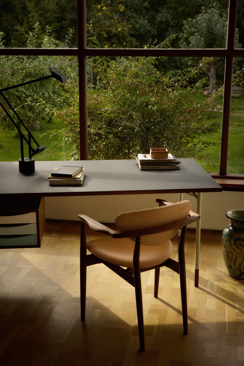 109 Chair Finn Juhl 1955