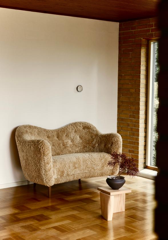 The 46 Sofa Finn Juhl 1946
