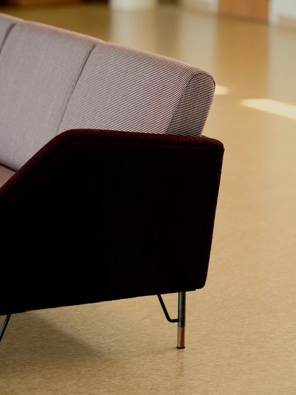 The 77 Sofa Finn Juhl 1953