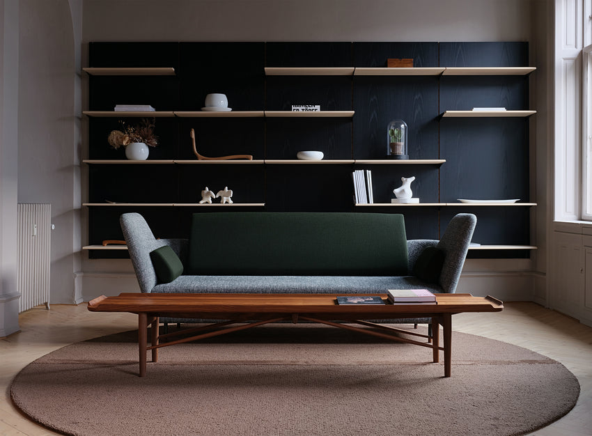 The cocktail Bench Finn Juhl 1951