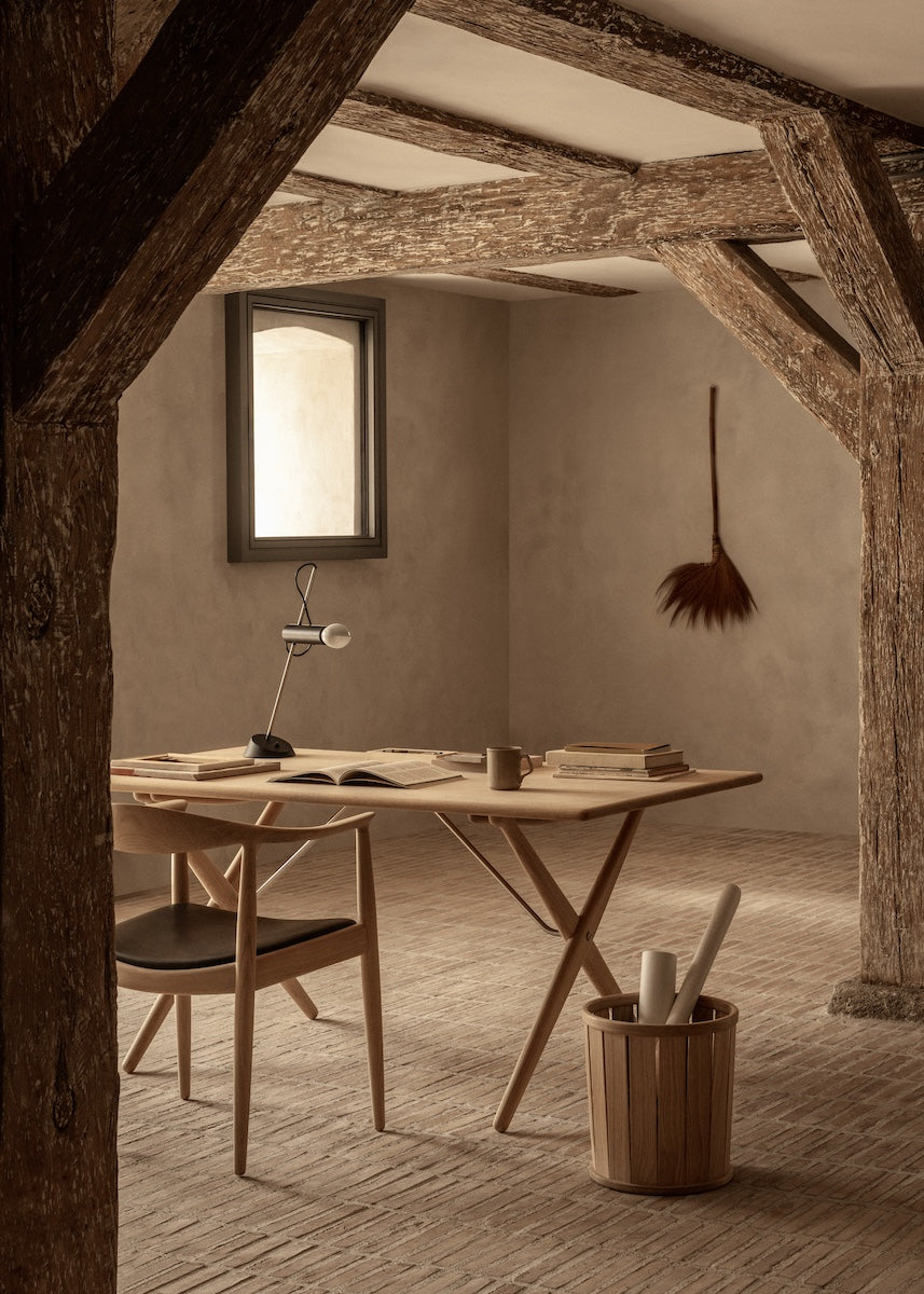 pp85 Cross Legged Table Hans J. Wegner 1955