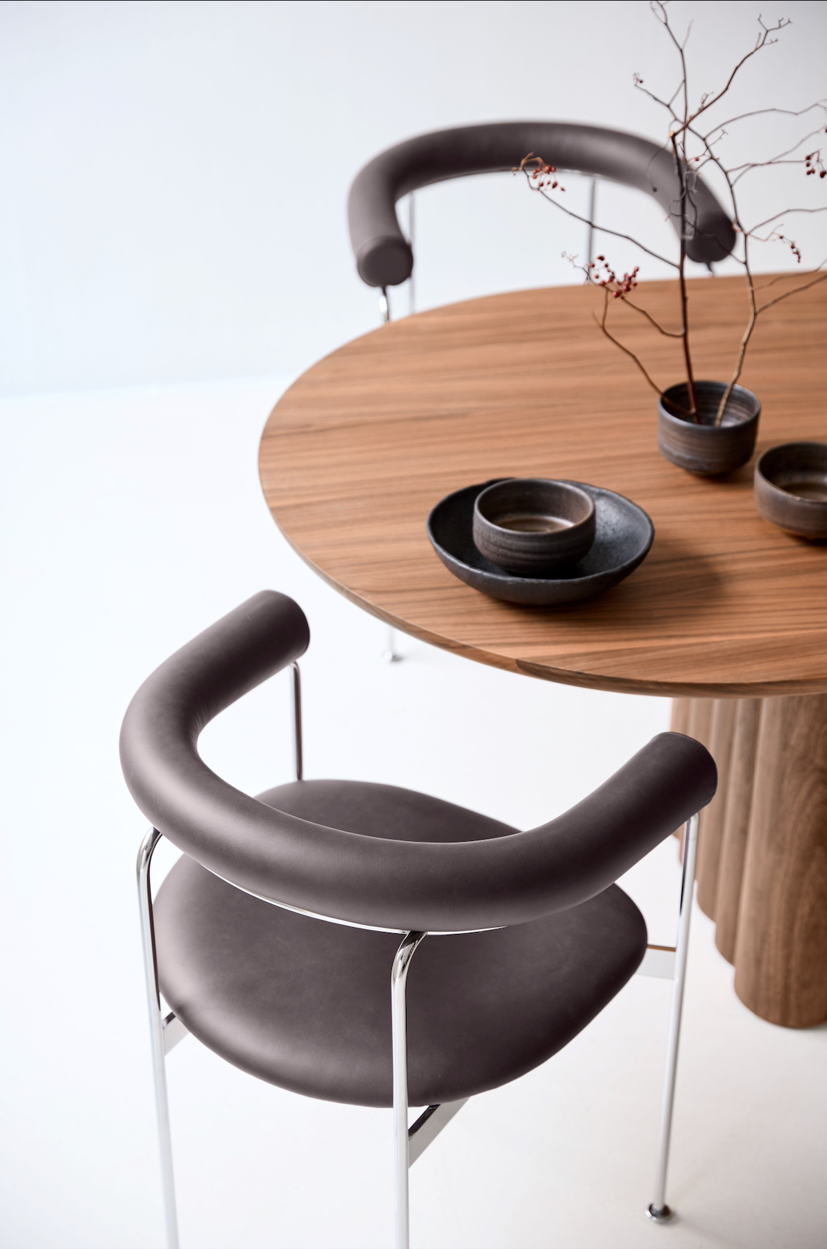 Plush Table Oval Jacob Plejdrup 2023