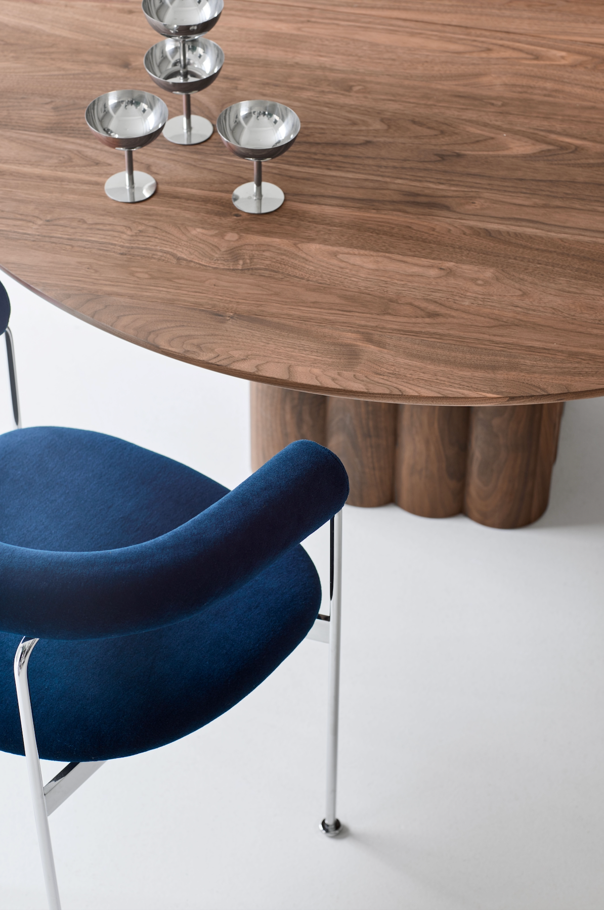 Plush Table Round Jacob Plejdrup 2024