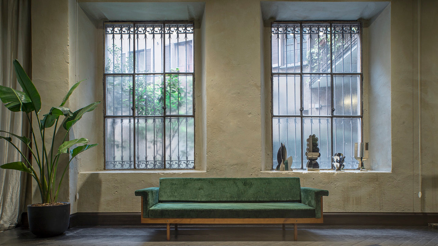 Naeko Sofa Kazuhide Takahama 1958
