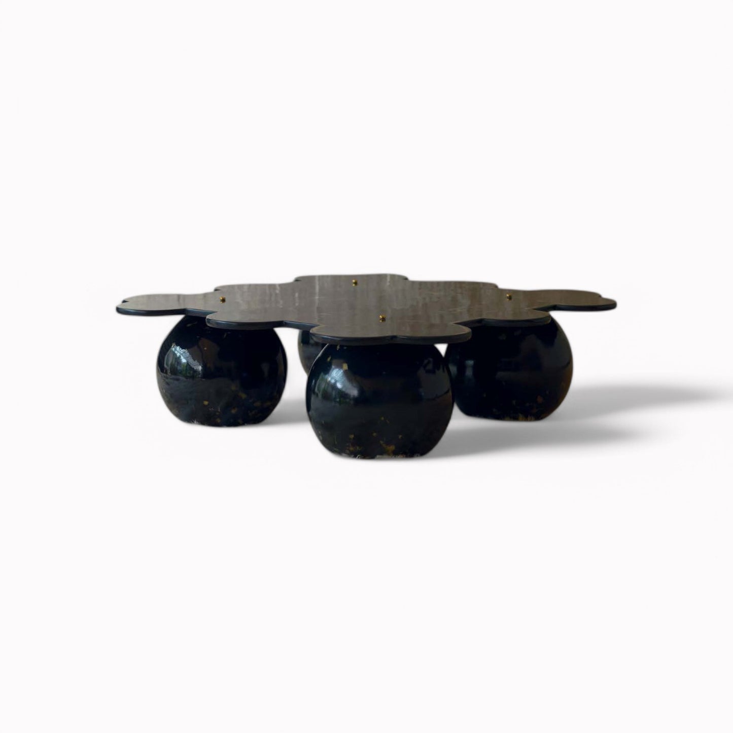 B de BISCOITO Low Table Palma 2023