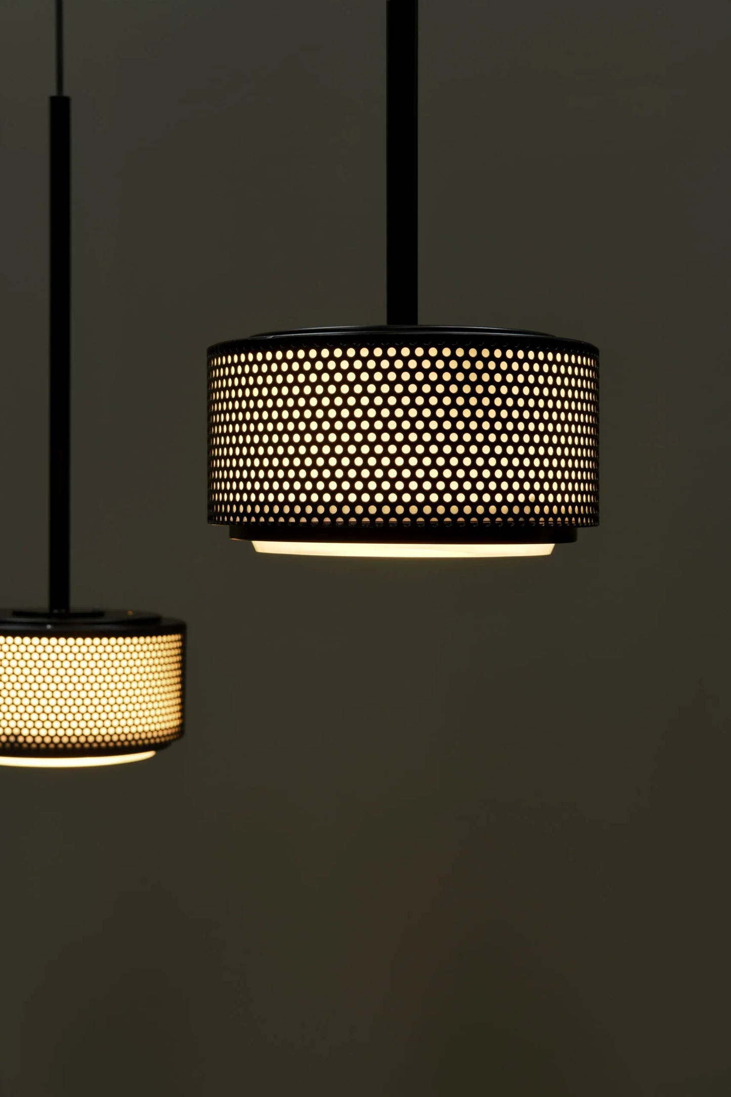 G13 Plafonnier & Suspension Pierre Guariche 1955