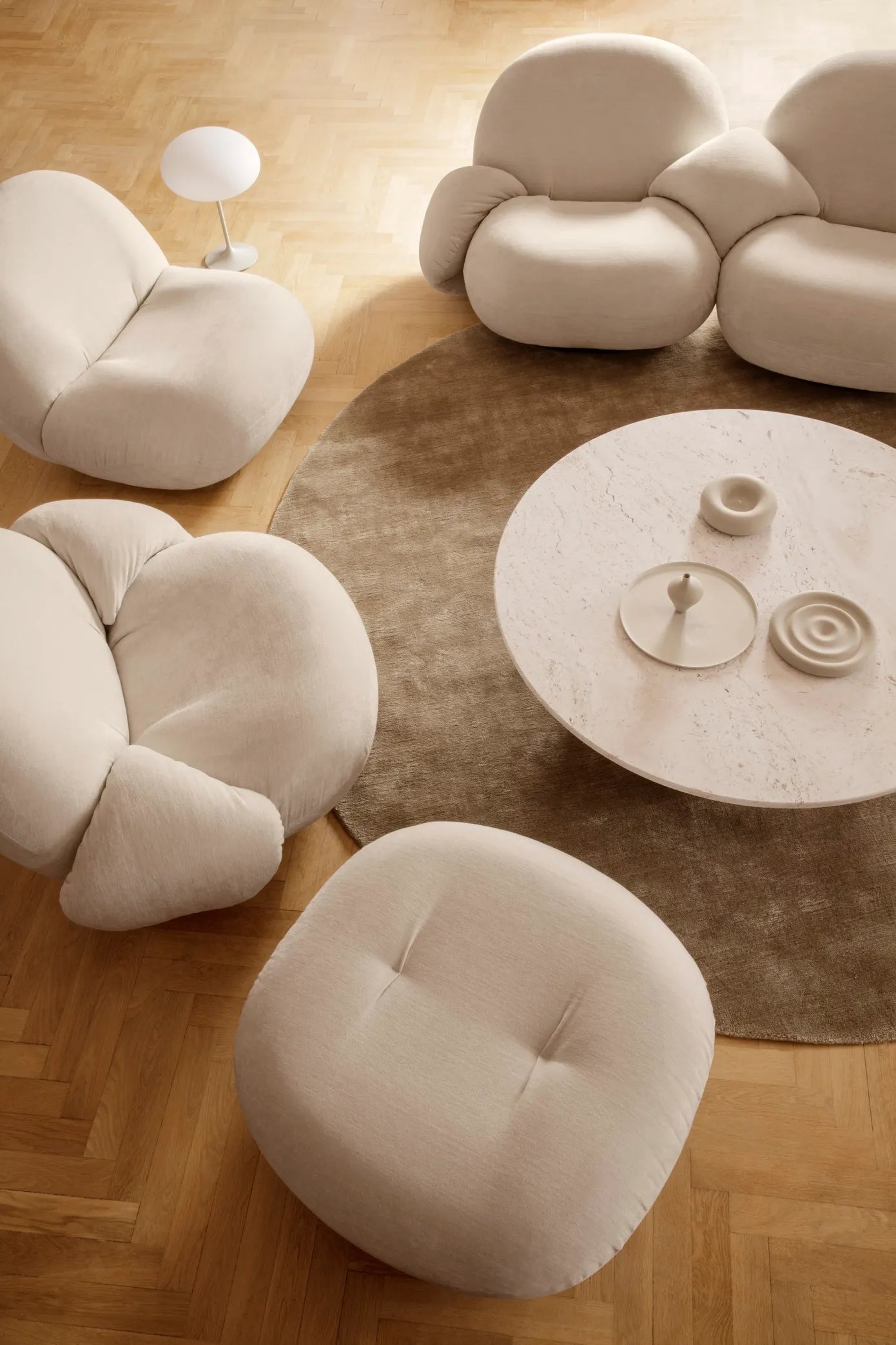 Pacha Lounge Chair With Armrest Pierre Paulin 1975
