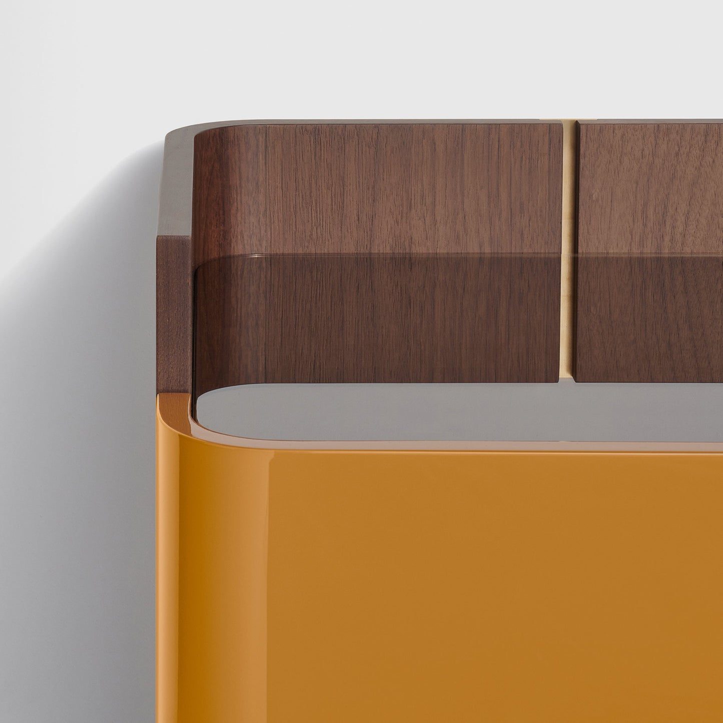 Élitra Buffet bas Pietro Russo 2024