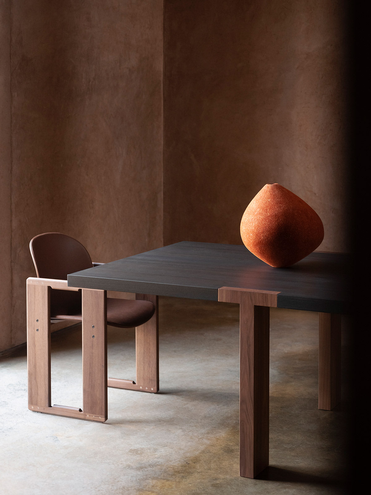 Dialogo Chair with Armrests chaise Tobia Scarpa 1973