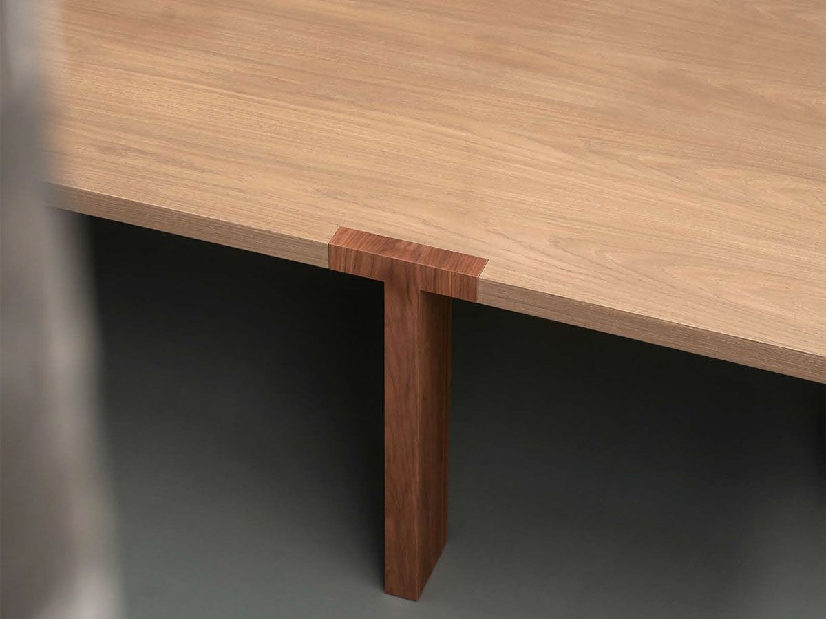 T Table Table Tobia Scarpa 2023