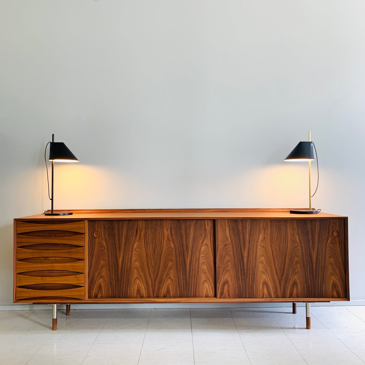 Sideboard AV01/AV02 Arne Vodder 1957