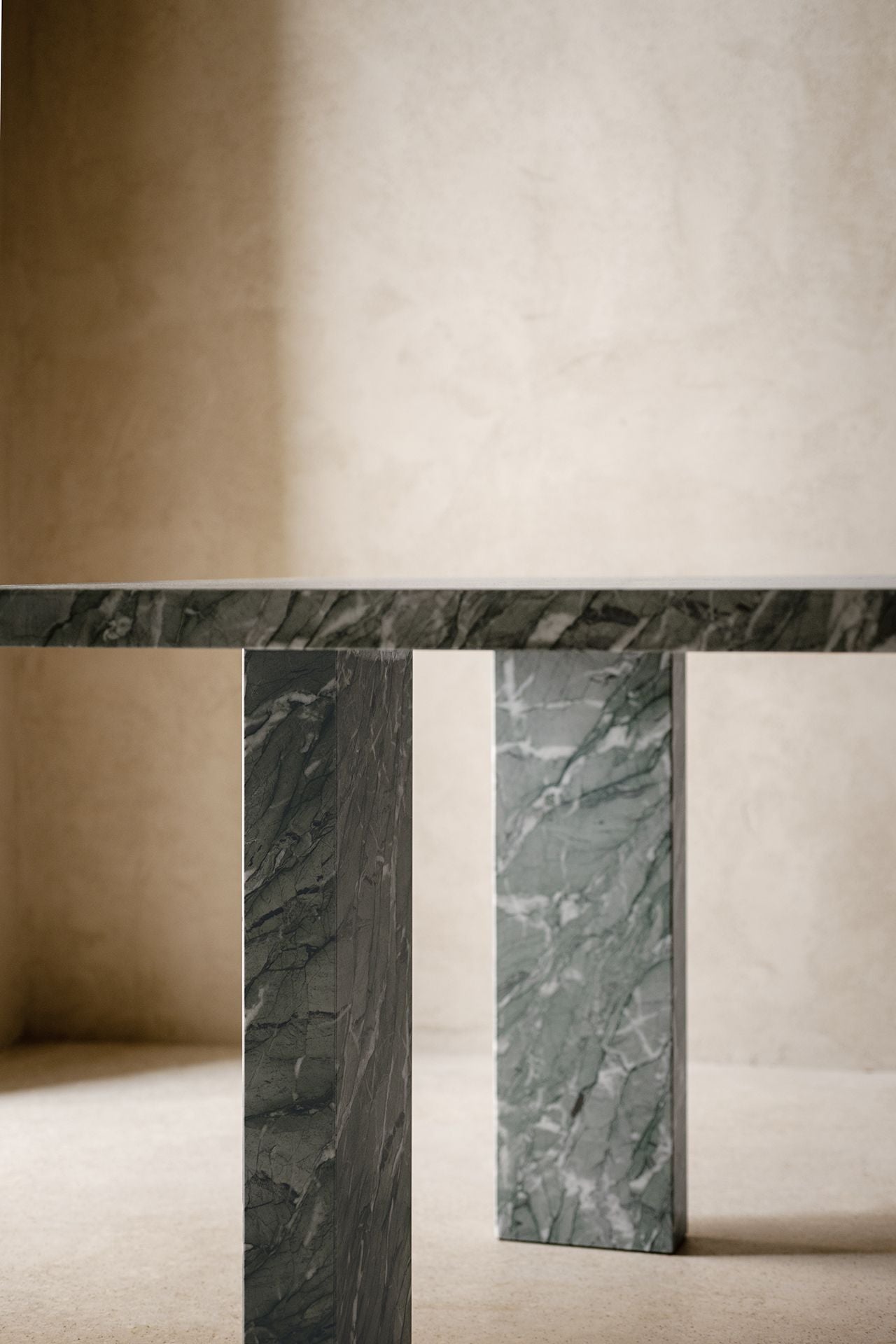 Clockwise Michael Anastassiades 2025