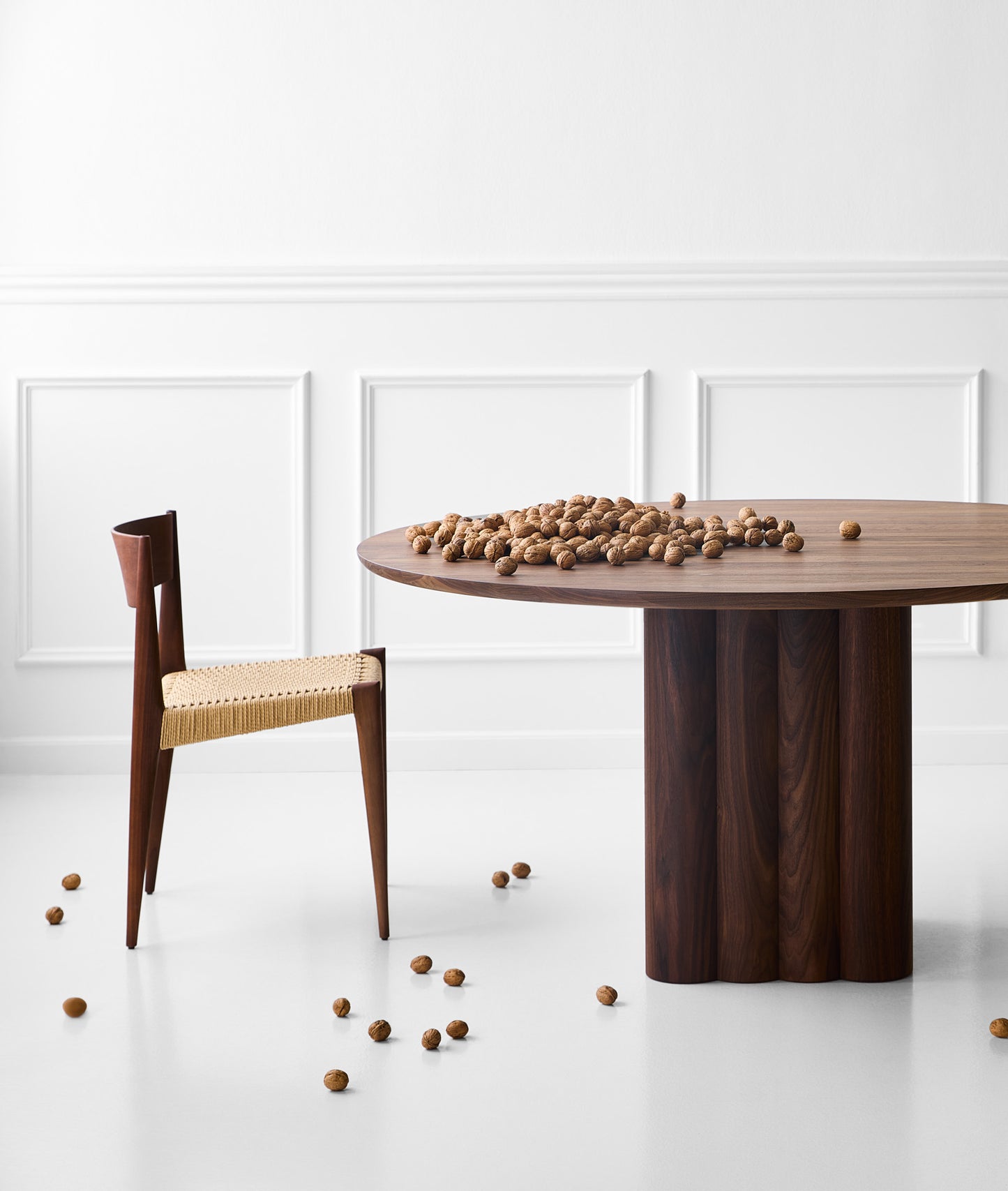 Plush Table Round Jacob Plejdrup 2024