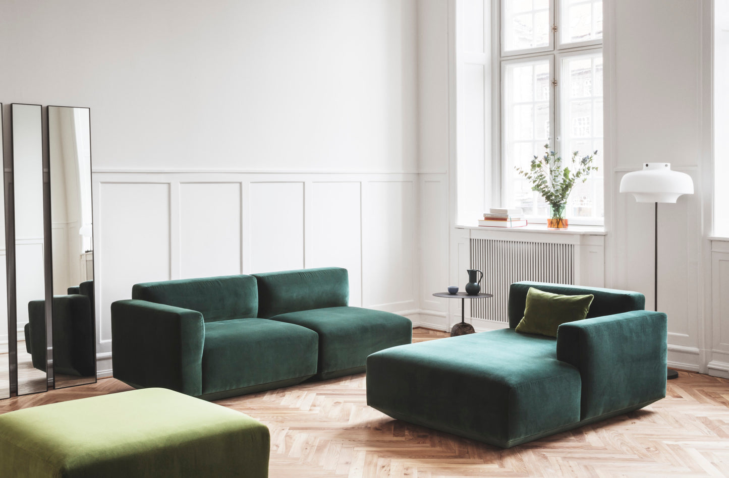 Develius Sofa EV8A - EV8K Edward Van Vliet 2018